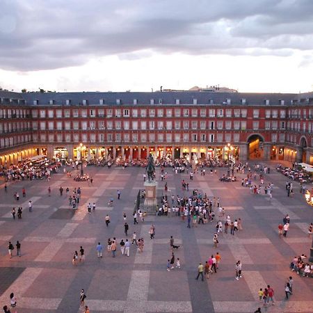 Nuevo Elegante Piso Vintage En Plena Plaza Mayor Madrid Extérieur photo