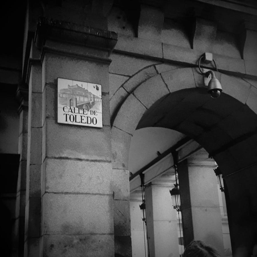 Nuevo Elegante Piso Vintage En Plena Plaza Mayor Madrid Extérieur photo